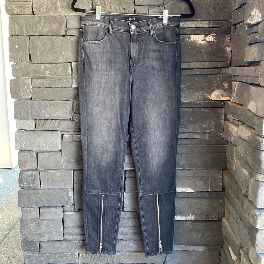 WOMENS J BRAND LIGHT BLACK SKINNY JEANS W/ ZIPPER DETAIL SIZE: 29